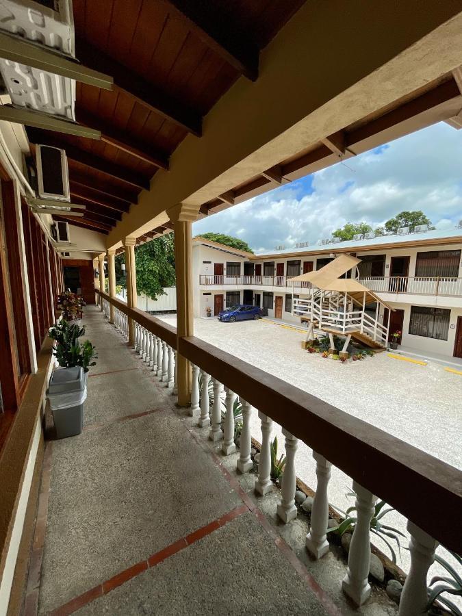 Hotel Wilson Condega ลิเบเรีย ภายนอก รูปภาพ